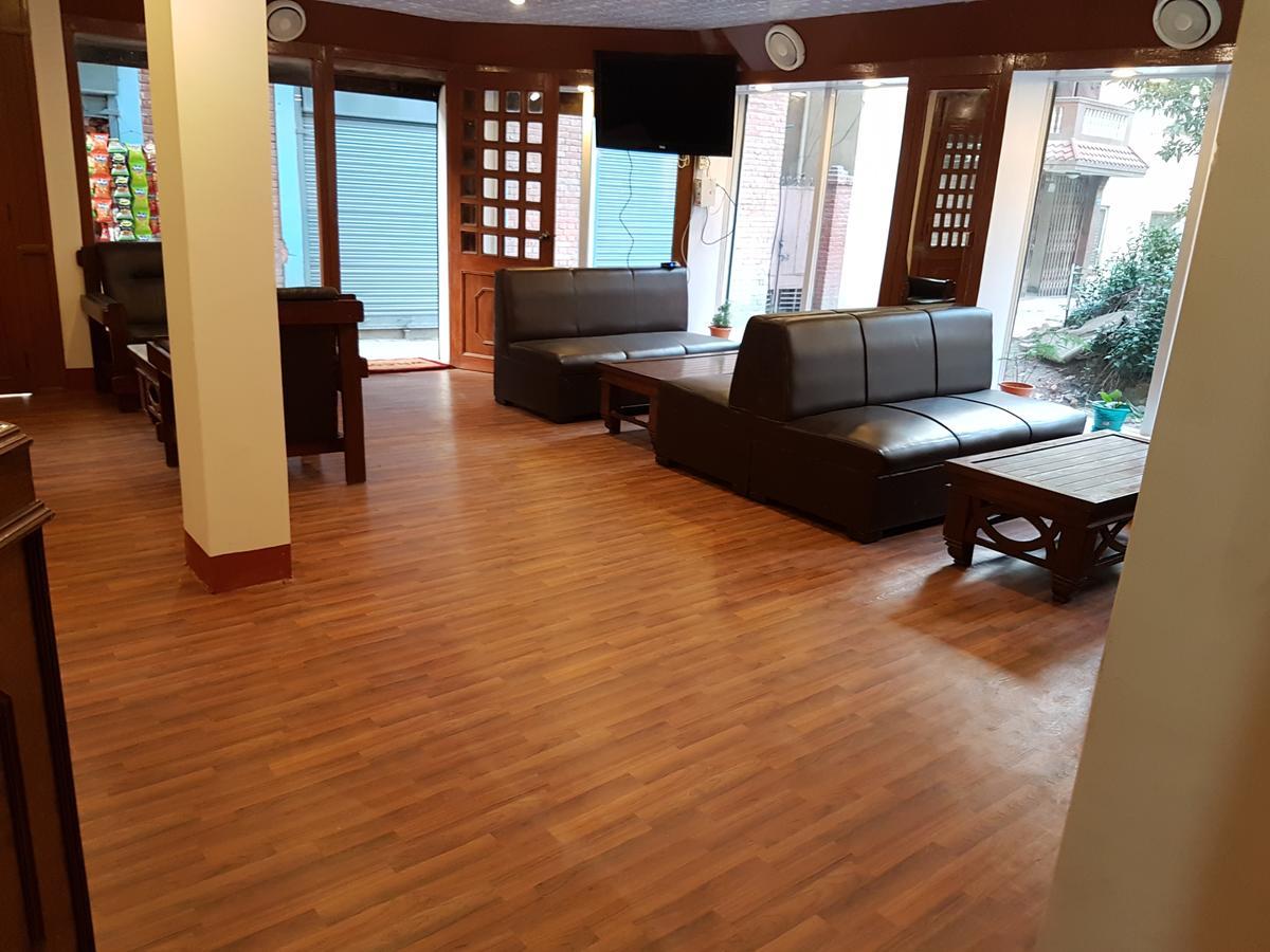 Hotel Triratna Катманду Екстер'єр фото